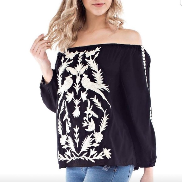 Solitaire Women’s Off the Shoulder Embroidered Top - Picture 4 of 10